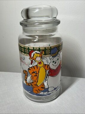 Tigger Holiday Glass Cookie Jar 
Collectible 
Anchor Hocking
